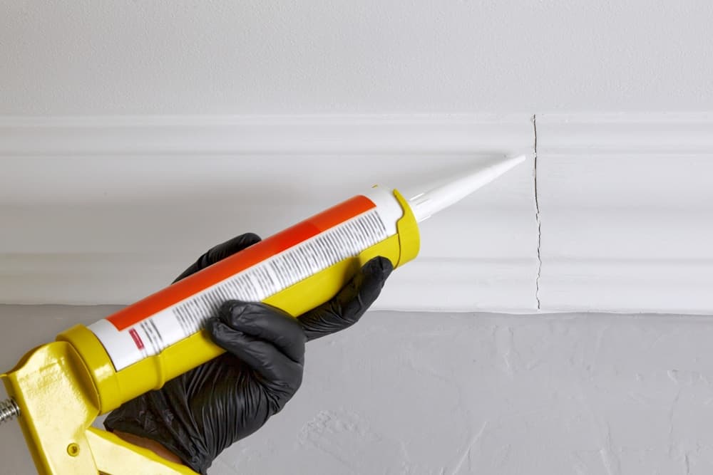 Wall Cracks & Transitions